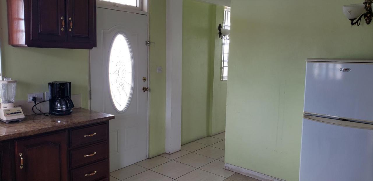Unit 4 Private Apartment - 罗索 外观 照片